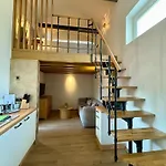 Galerie-studio Im Gruenen Mit Fruehstueck Im Reindahls *