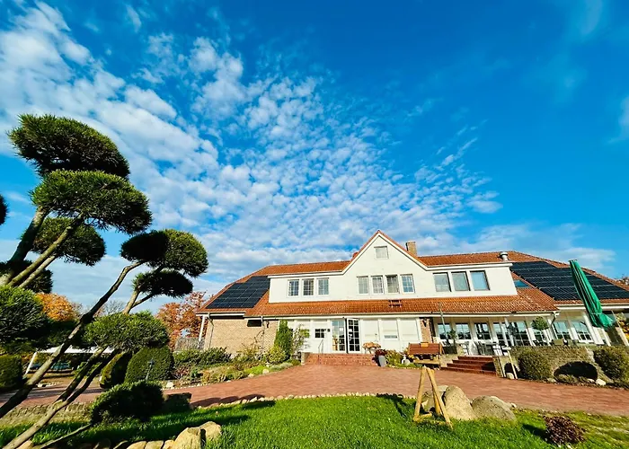 Galerie-studio Im Gruenen Mit Fruehstueck Im Reindahls Lejlighed